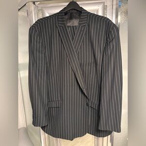 Mens Stacy Adams Black /w White Pin Stripes 2Pc. Suit Sz. 58R